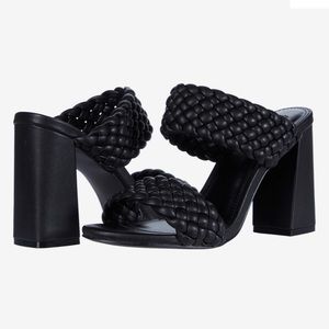 Steve Madden Tangle Sandal